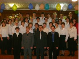 На сцене хор МОУ СОШ №3 города Киренска Иркутской области
